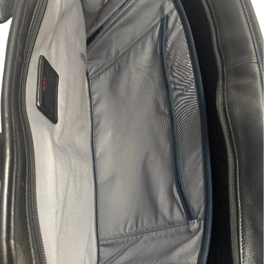 TUMI Business Bag for Men ALPHA2 COMPACT LARGE SCREEN LAPTOP BRIEF Napa Leather